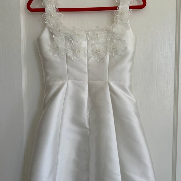ELLIATT Elder Dress - White - Picture 6 of 9